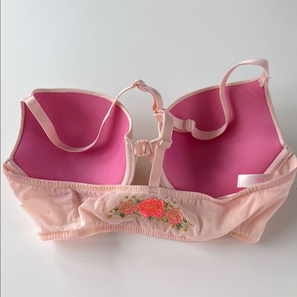 PINK VICTORIA'S SECRET EMBROIDERED BLUSH PINK PUSHUP BRA T BACK 36C SEAMLESS - Picture 4 of 9